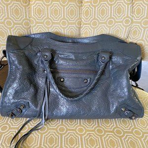 USED BALENCIAGA GIANT GOLD MANTRACITE LAMB SKIN BAG
